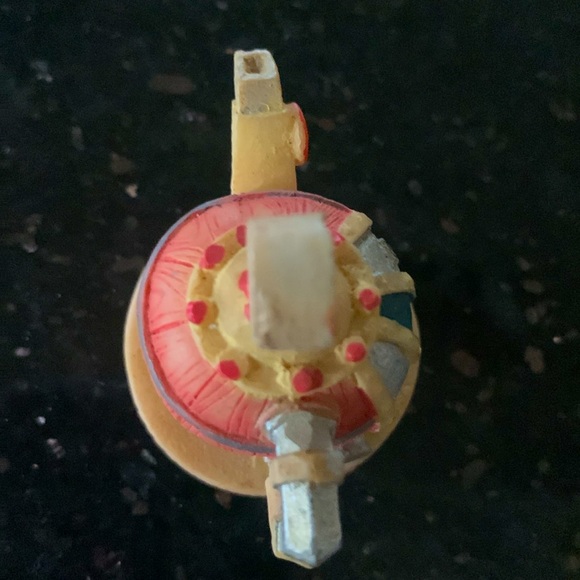 3for $15 bundle Tetley s limited edition mini teapot Maurice’s gas pump - Picture 5 of 6